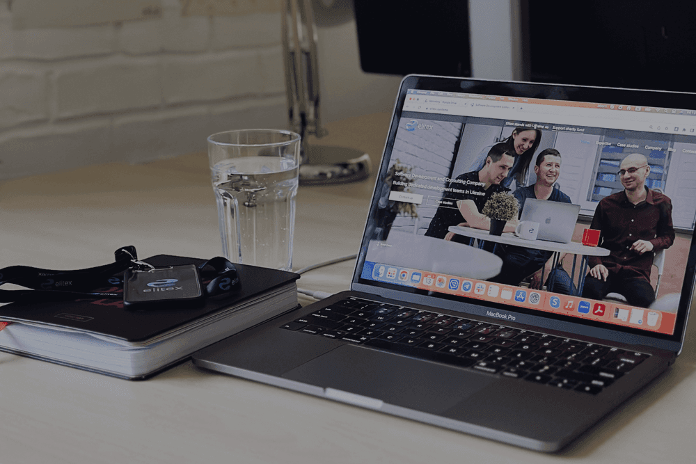 TOP 10 Reasons to Outsource React.js Development