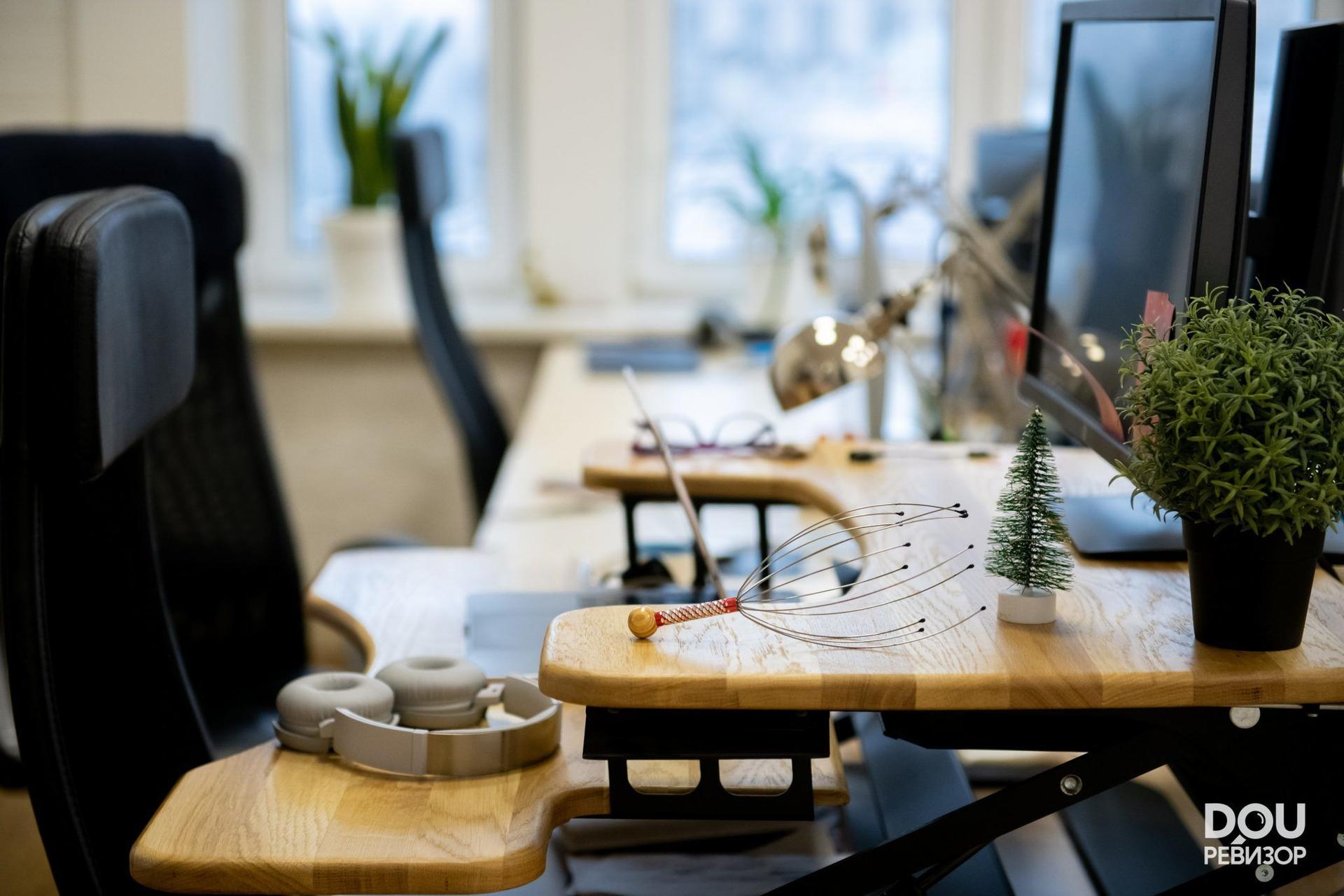 How does the working place look like in ELITEX office