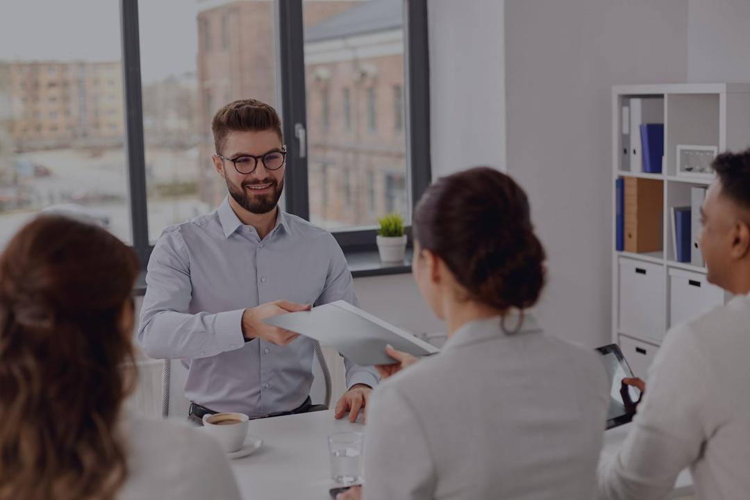 How to hire an outsourcing company image 1