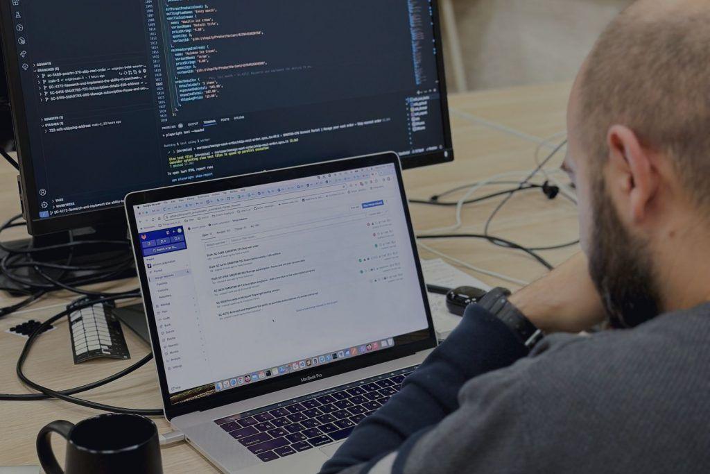 JavaScript and AI: Is JavaScript a Good Programming Language for Creating Artificial Intelligence? main photo