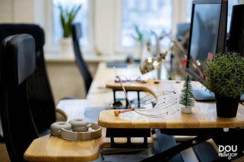 How does the working place look like in ELITEX office