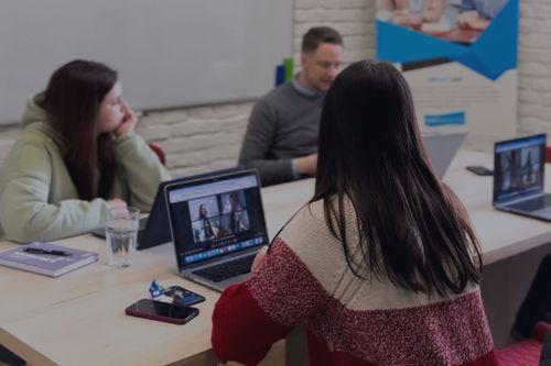 Using React for Front-End Development: A Full Guide main photo